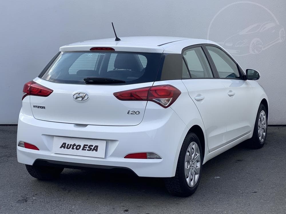 2015 Hyundai i20 - 4