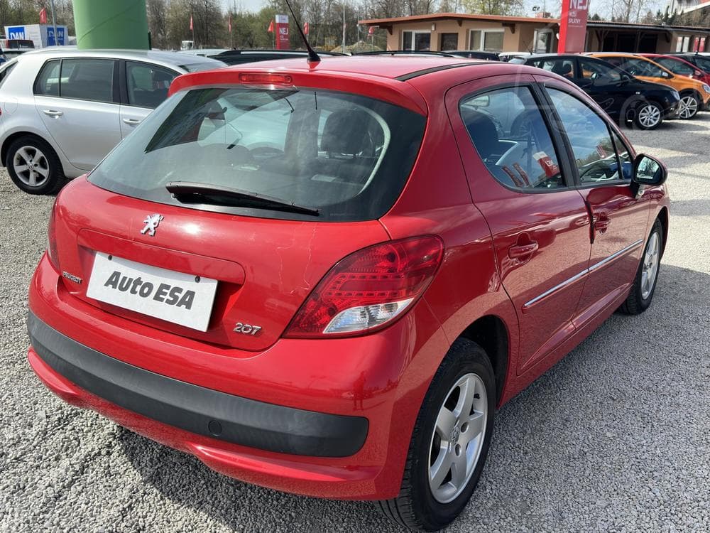 2012 Peugeot 207 - 4