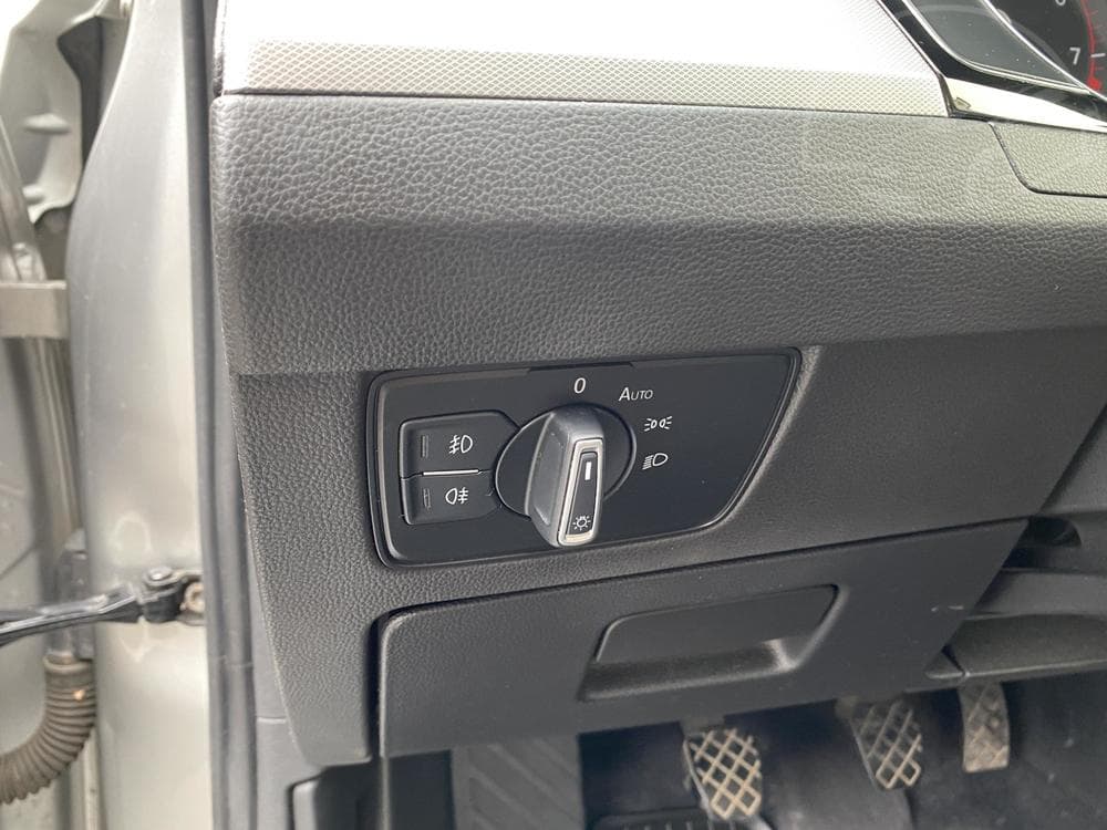 2017 Volkswagen PASSAT - 57