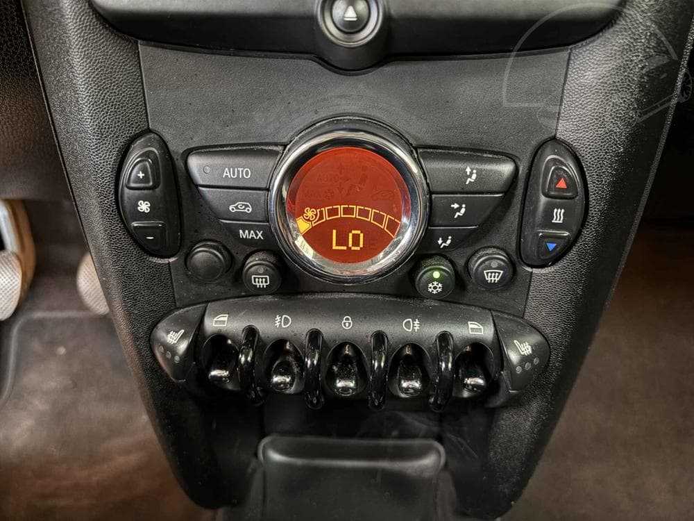 2011 Mini COOPER - 13