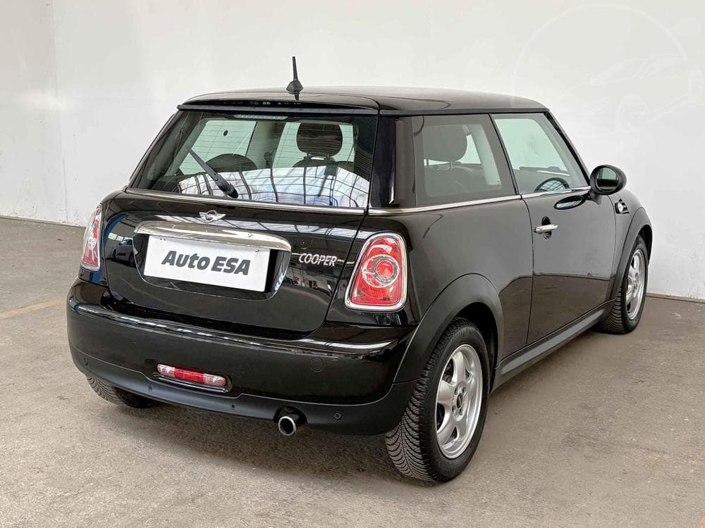 2011 Mini COOPER - 4