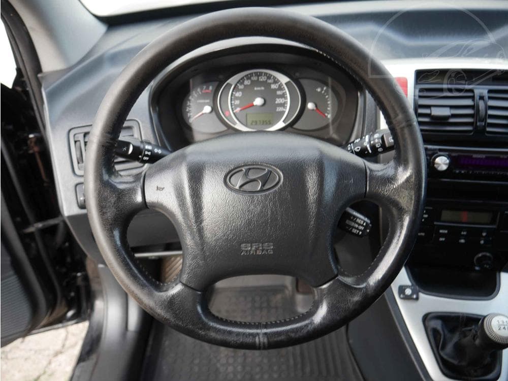 2010 Hyundai TUCSON - 14