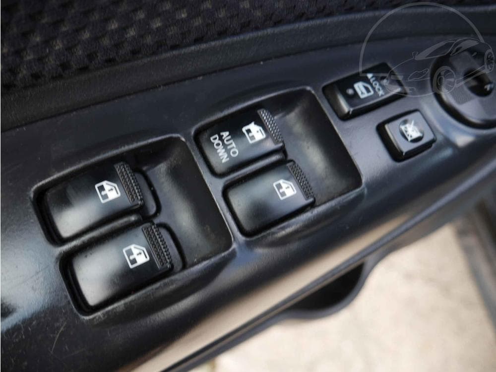 2010 Hyundai TUCSON - 16
