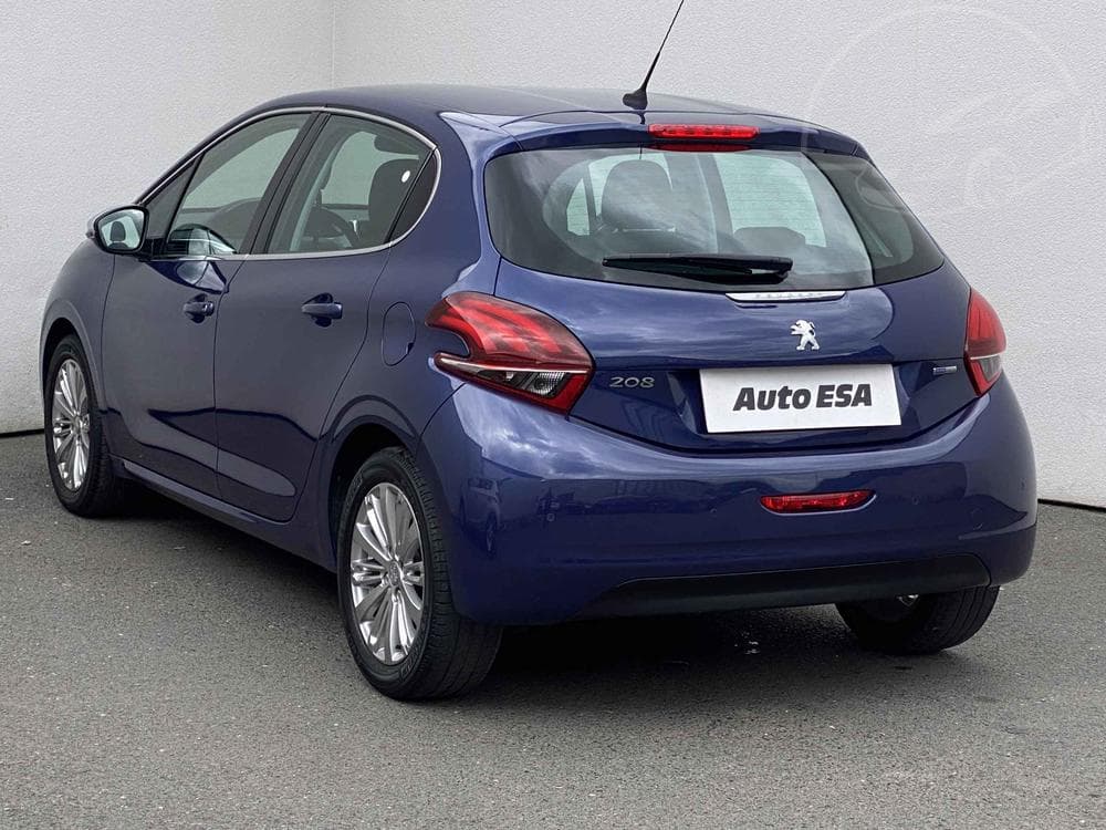 2017 Peugeot 208 - 6