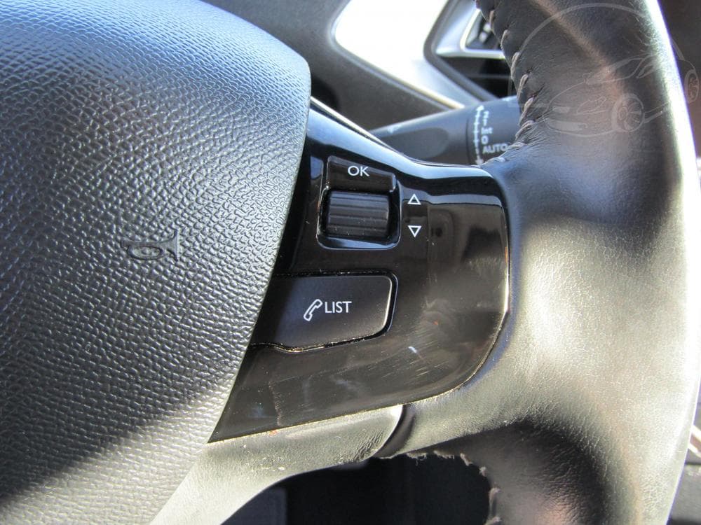 2014 Peugeot 308 - 18