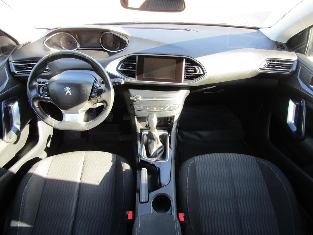 2014 Peugeot 308 - 8