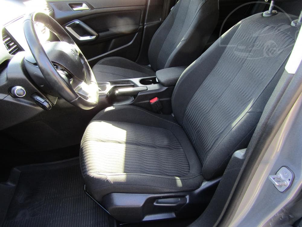 2014 Peugeot 308 - 9