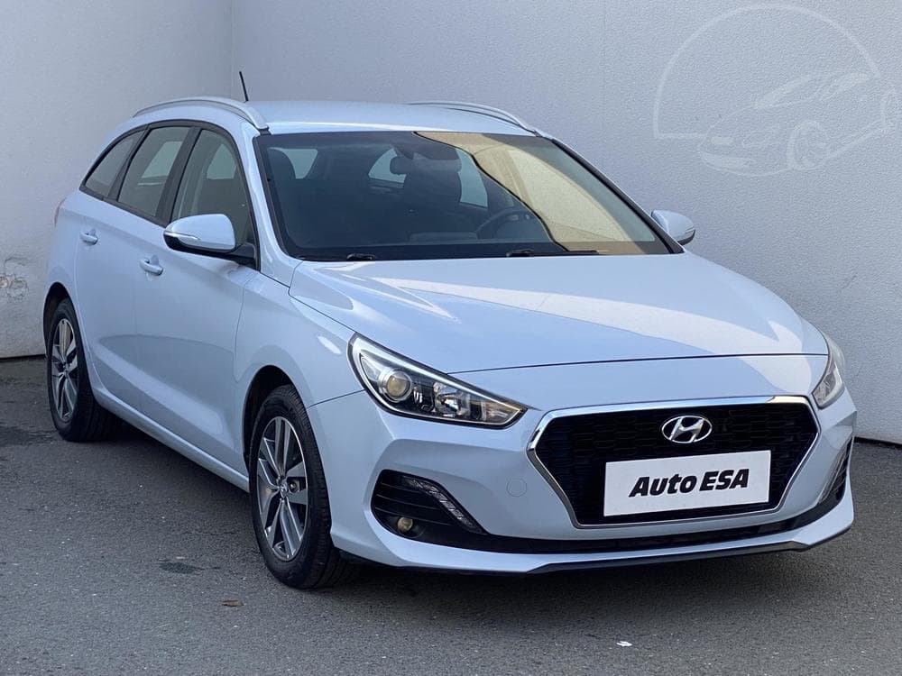 Hyundai i30 1.4 T-GDi Serv.kniha, ČR
