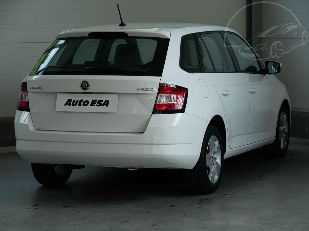 2015 Škoda FABIA - 4