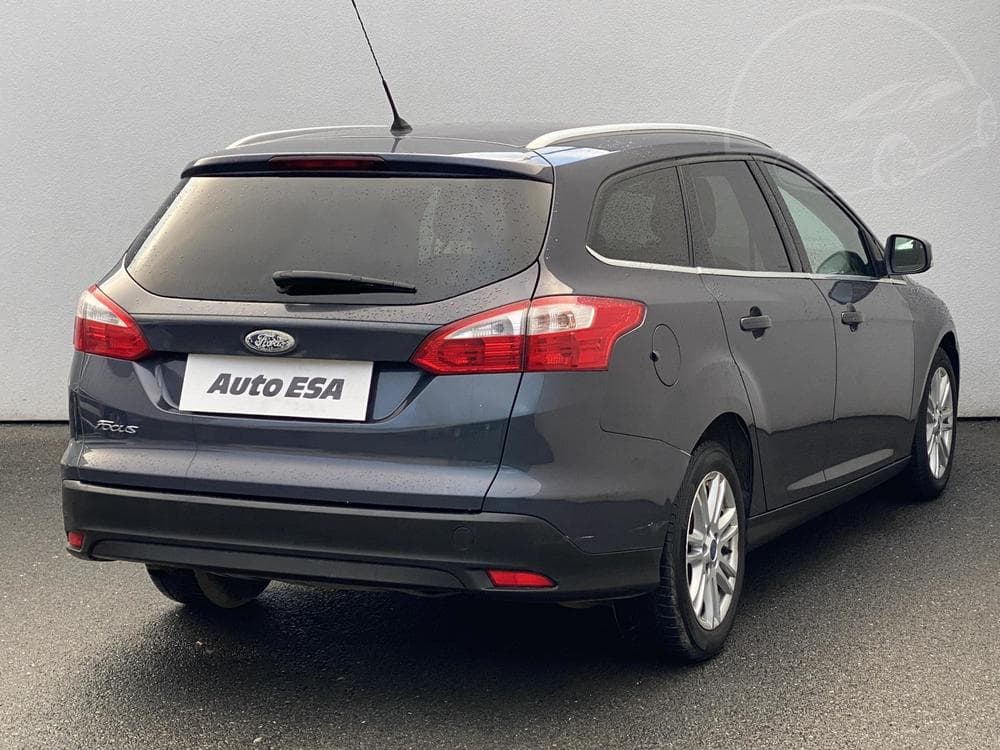 2012 Ford FOCUS - 4
