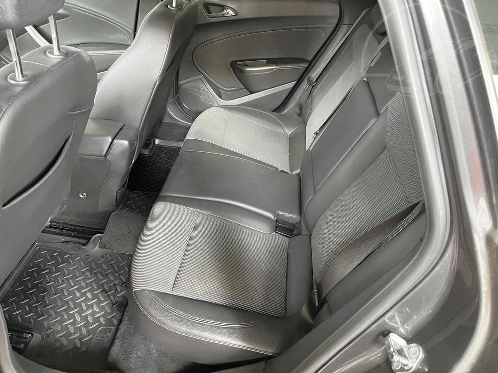 2011 Opel ASTRA - 10