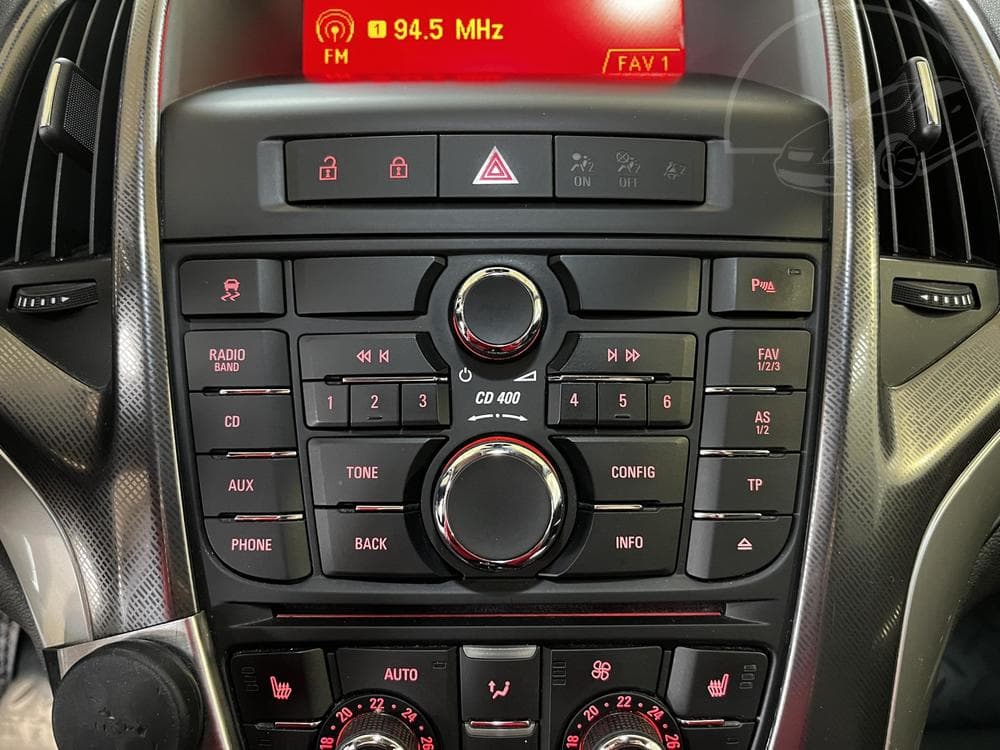 2011 Opel ASTRA - 13
