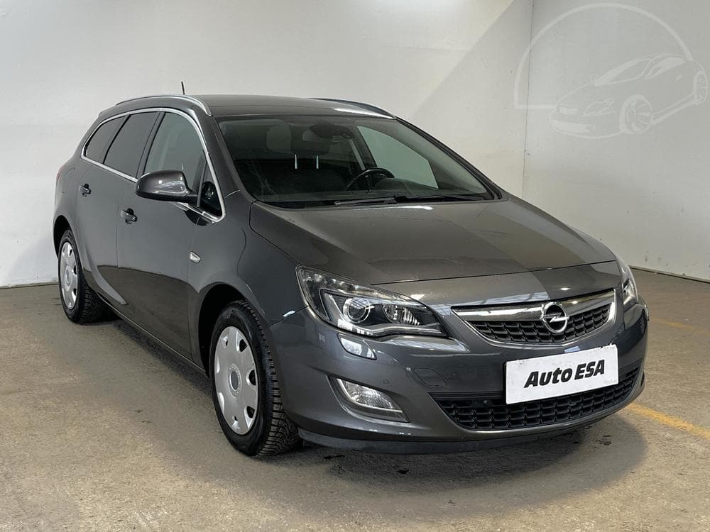 2011 Opel ASTRA
