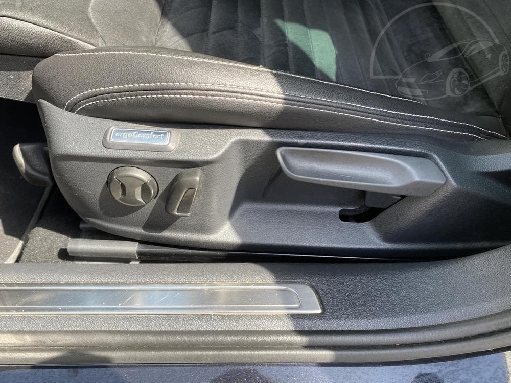 2020 Volkswagen PASSAT - 15