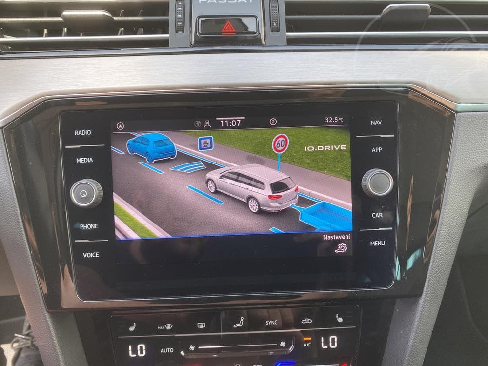 2020 Volkswagen PASSAT - 20