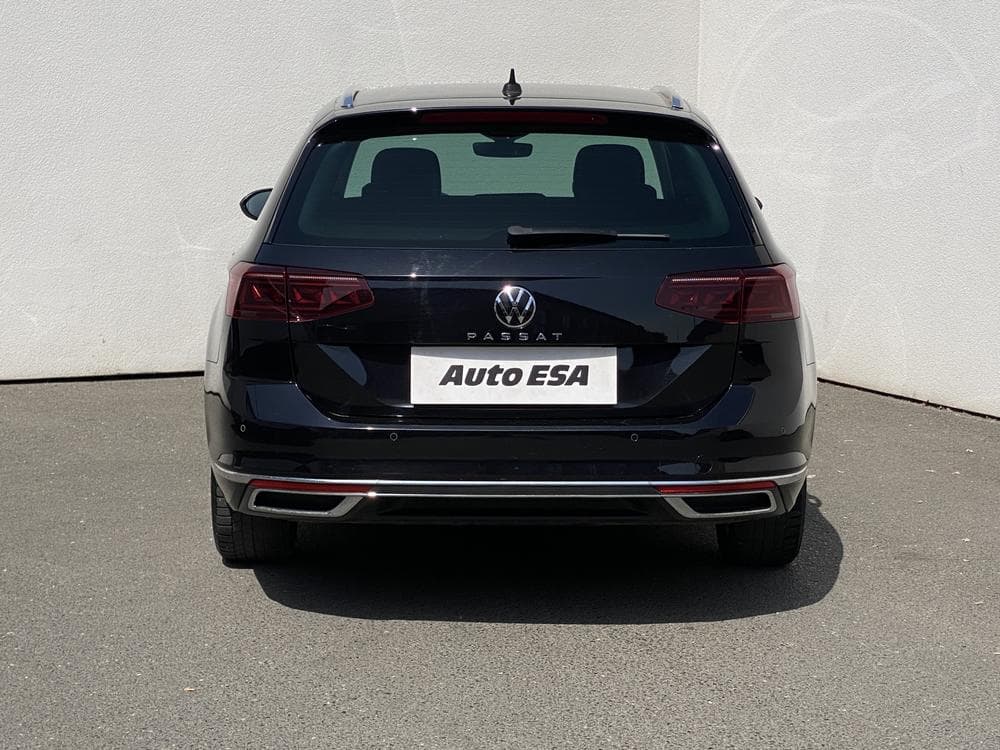 2020 Volkswagen PASSAT - 5