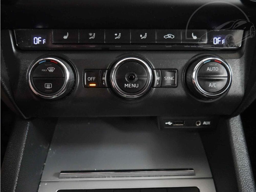 2015 Škoda OCTAVIA - 18