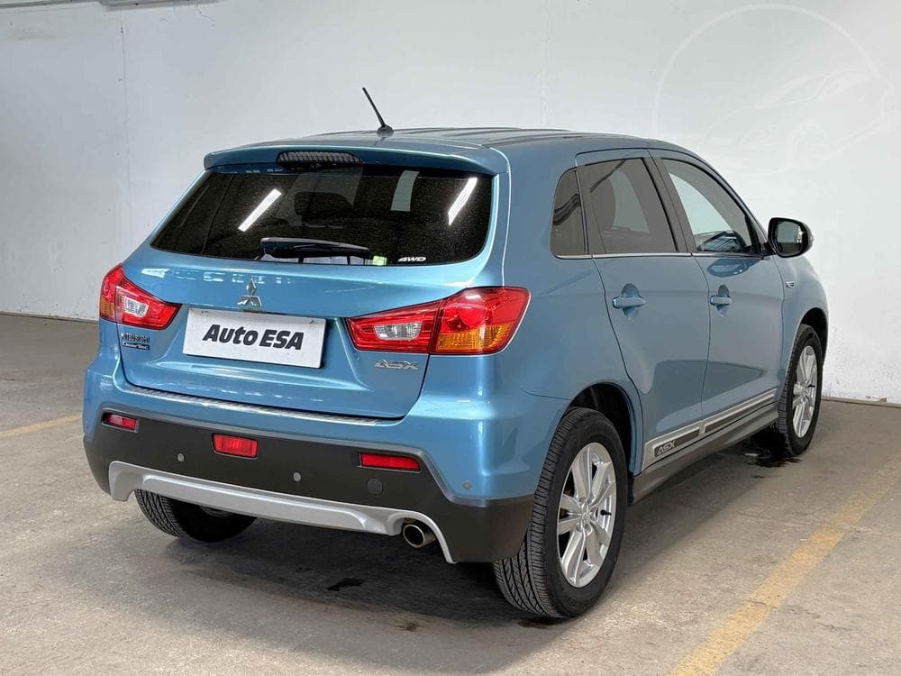 2011 Mitsubishi ASX - 4