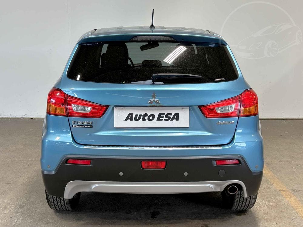 2011 Mitsubishi ASX - 5
