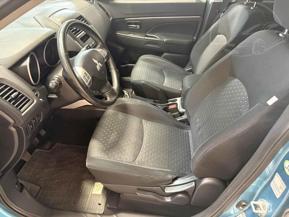 2011 Mitsubishi ASX - 9
