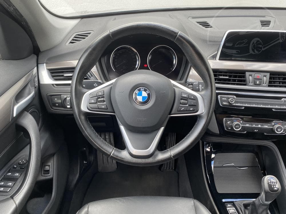 2018 BMW X1 - 11
