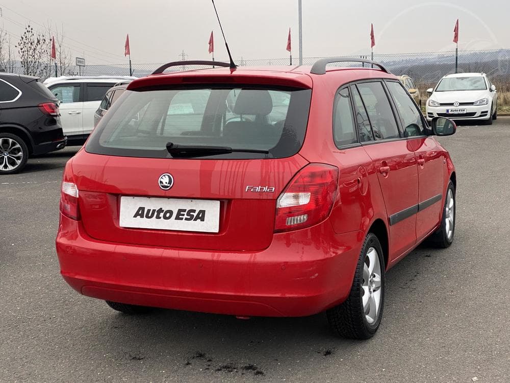 2010 Škoda FABIA - 6