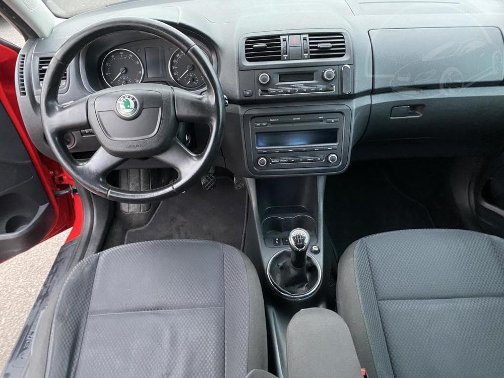 2010 Škoda FABIA - 7