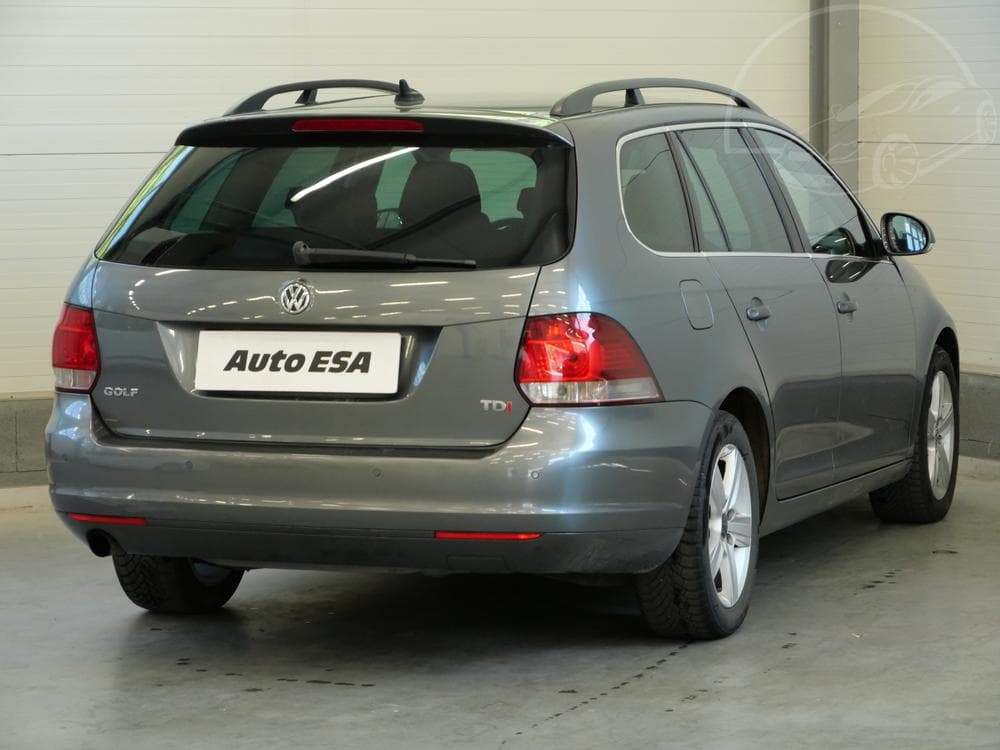 2011 Volkswagen GOLF - 4