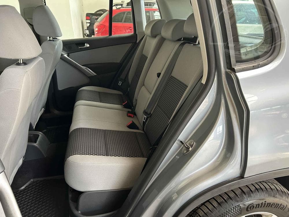 2009 Volkswagen TIGUAN - 10