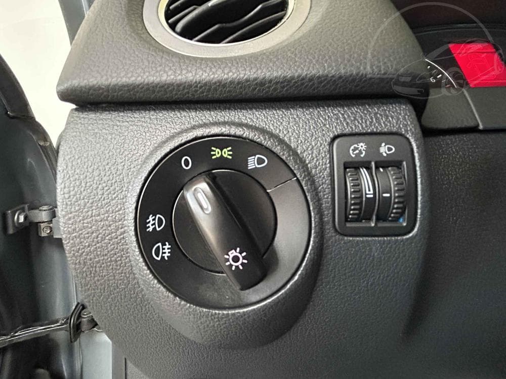 2009 Volkswagen TIGUAN - 15