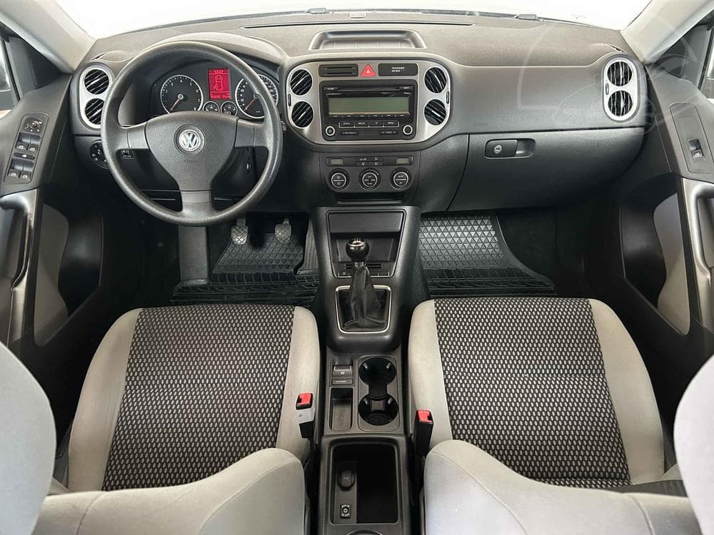 2009 Volkswagen TIGUAN - 8