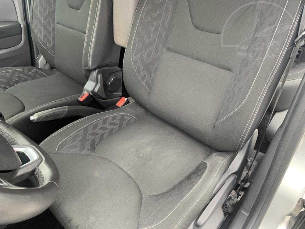 2019 Renault Clio - 9