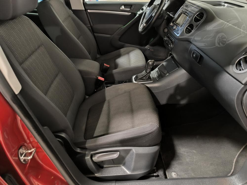 2014 Volkswagen Tiguan - 12