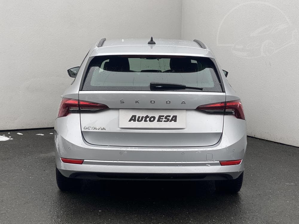 2022 Škoda OCTAVIA - 17