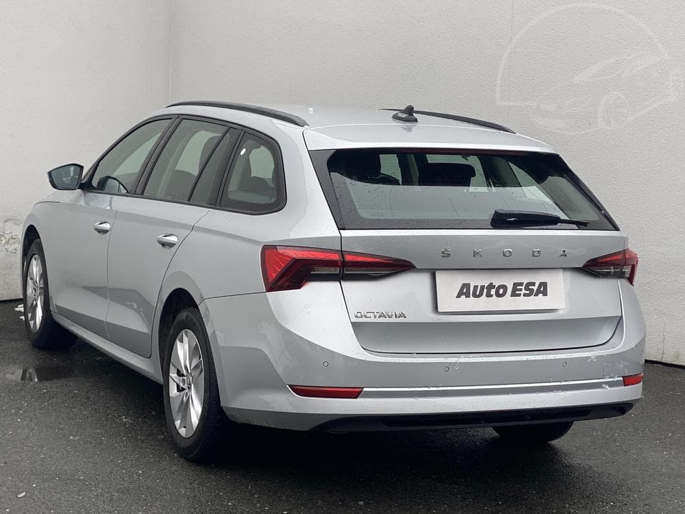 2022 Škoda OCTAVIA - 21