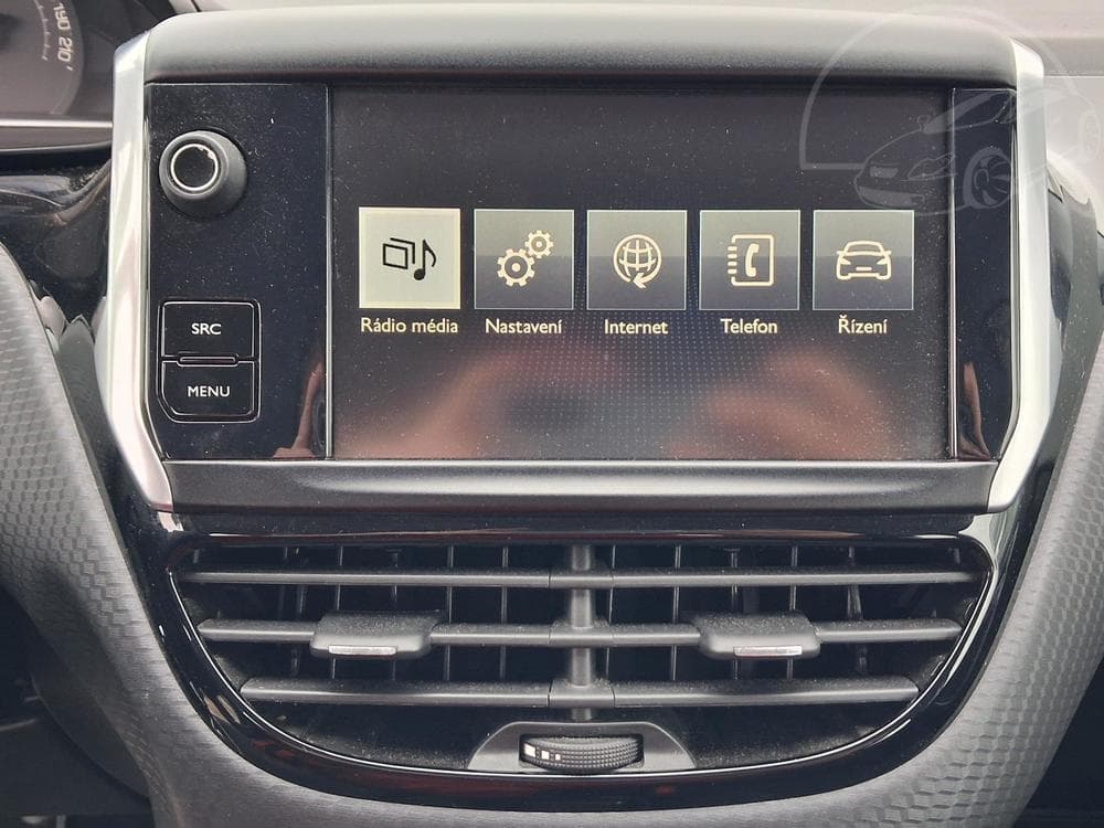 2017 Peugeot 2008 - 16