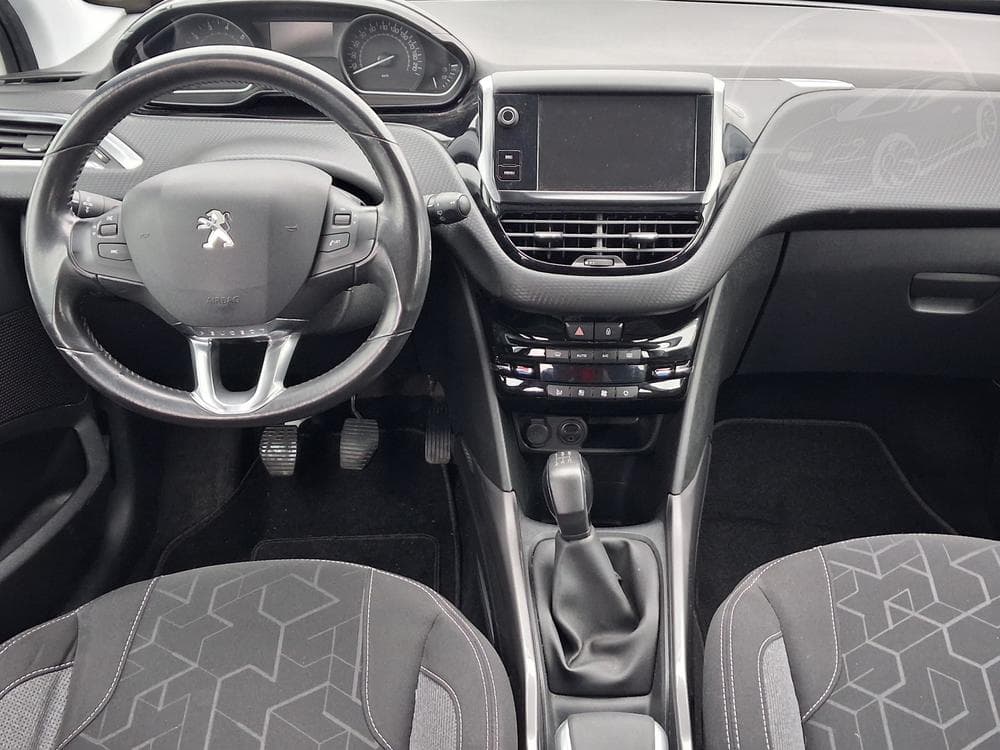 2017 Peugeot 2008 - 8