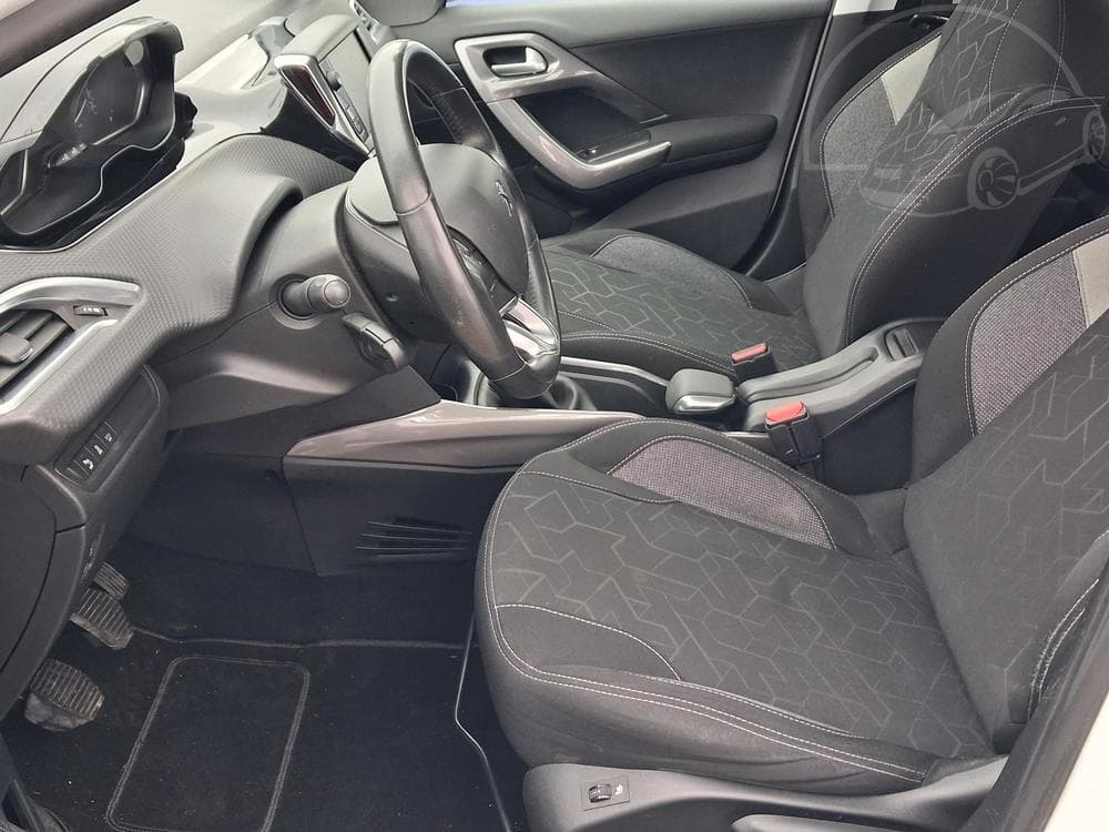 2017 Peugeot 2008 - 9