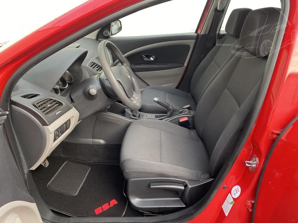2012 Renault MEGANE - 9