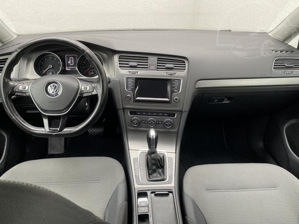 2013 Volkswagen GOLF - 22