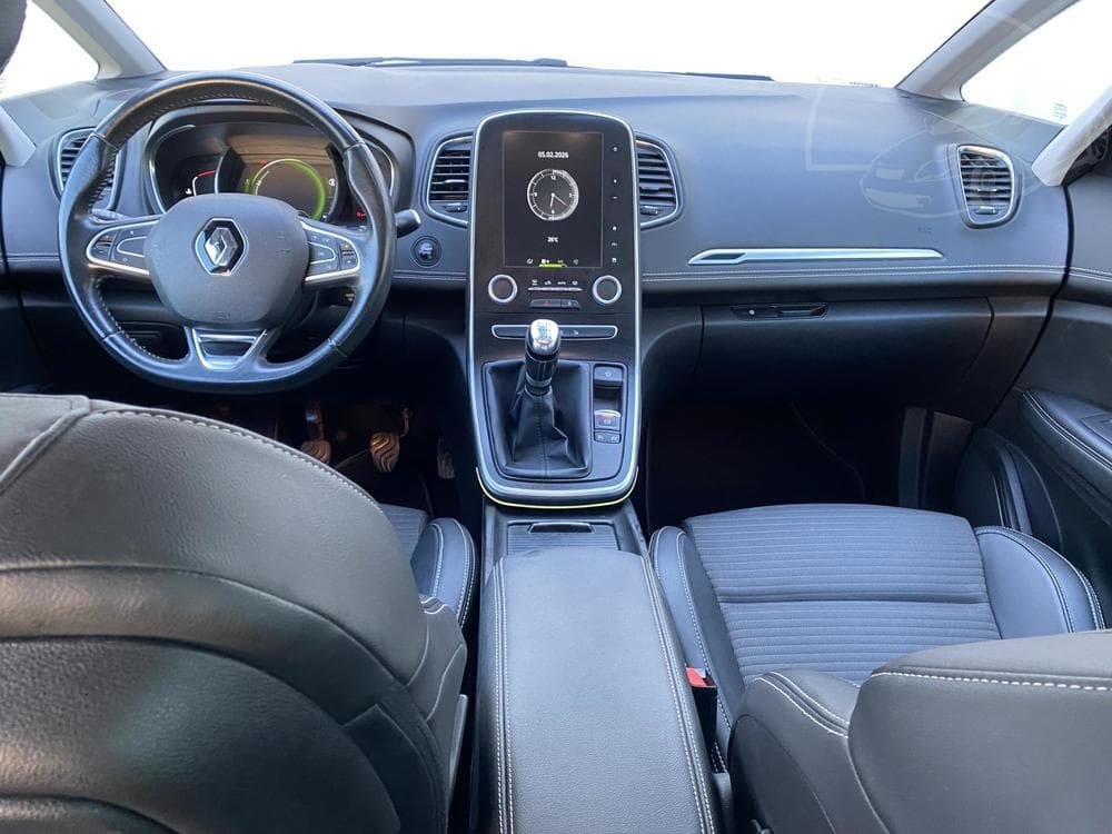 2017 Renault SCENIC - 8