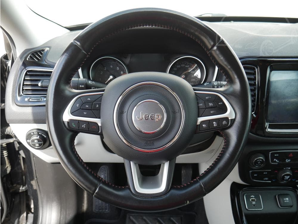 2019 Jeep COMPASS - 13