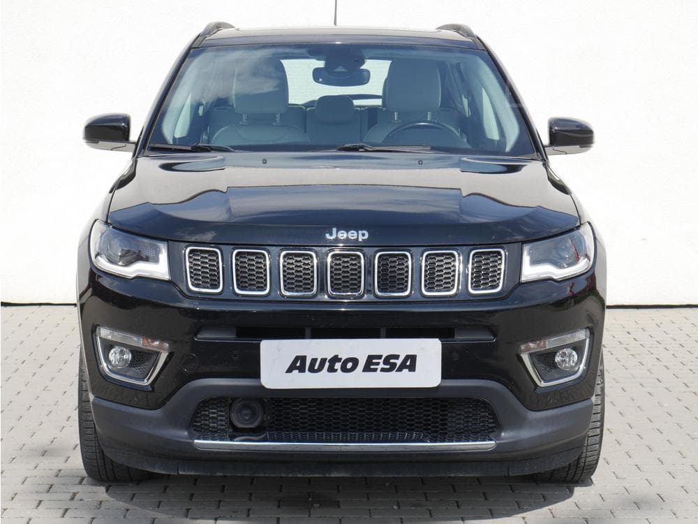 2019 Jeep COMPASS - 4