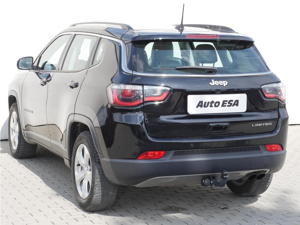2019 Jeep COMPASS - 6