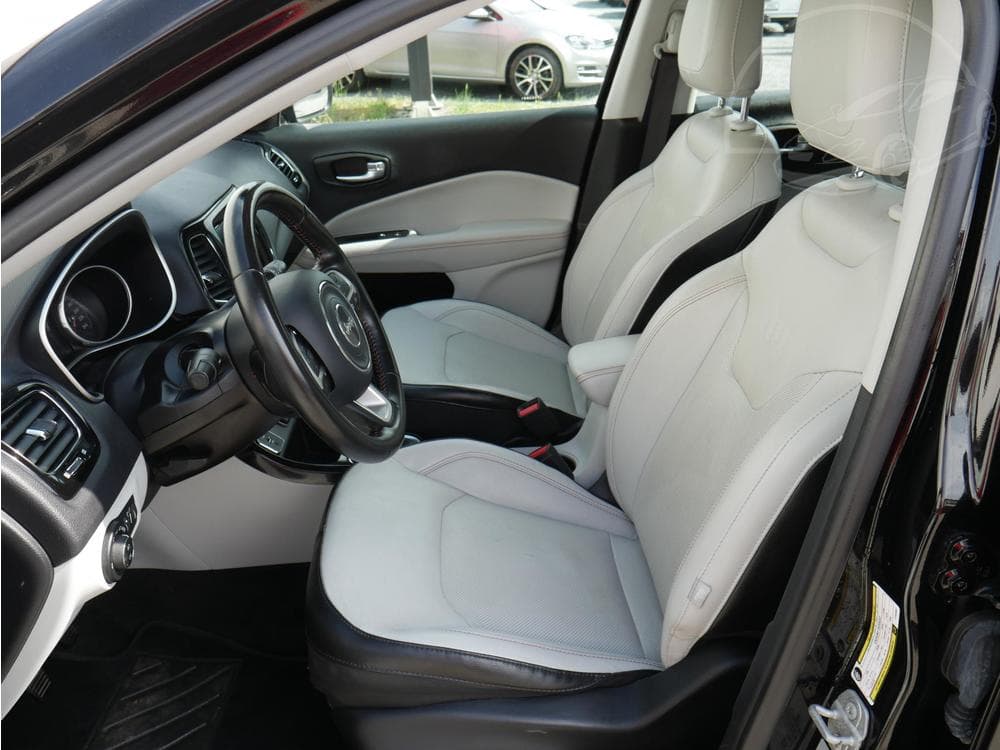 2019 Jeep COMPASS - 9