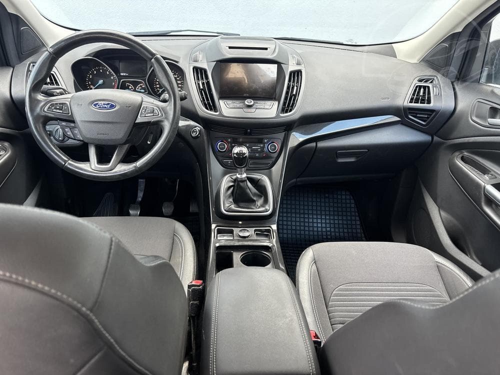 2019 Ford KUGA - 22