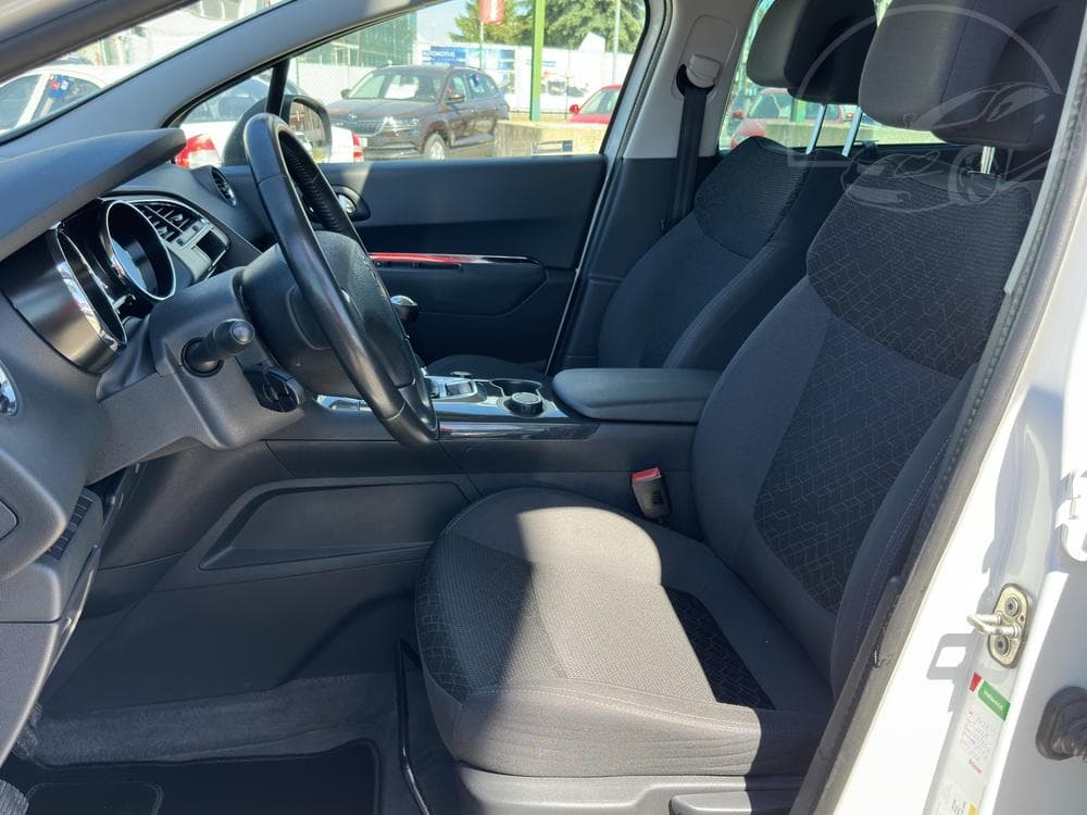 2014 Peugeot 3008 - 9