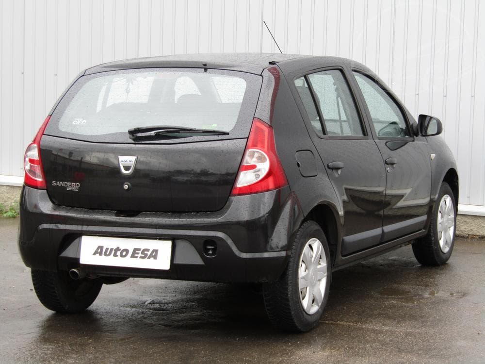 2010 Dacia SANDERO - 7
