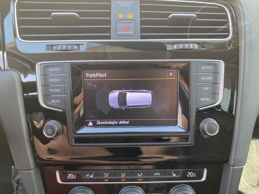 2015 Volkswagen GOLF - 18
