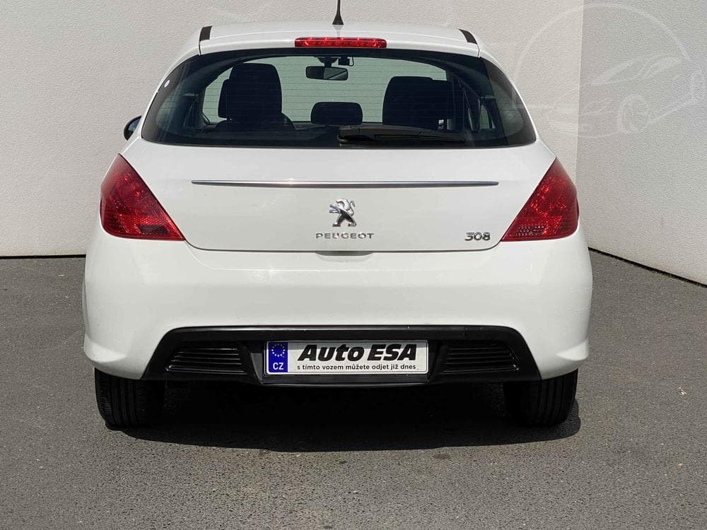 2013 Peugeot 308 - 5